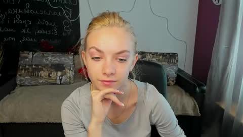 Sonya online show from 04/23/26, 05:41
