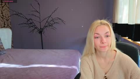 Sonya online show from 05/04/26, 05:47