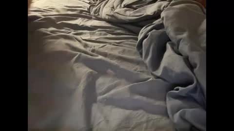 Snapshot of sonofaulos chatting on 09/17/25, 02:13 sonofaulos online show from 09/17/25, 02:13