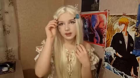 Mila online show from 02/16/26, 05:31