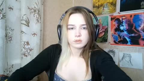 Snapshot of sonwosick chatting on 04/30/26, 08:57 Mila online show from 04/30/26, 08:57
