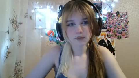 Mila online show from 07/18/26, 02:10