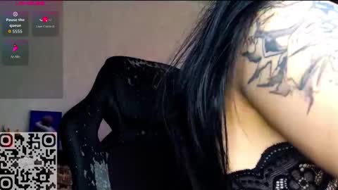 Sonya  online show from 11/25/25, 05:40