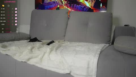 Snapshot of sonyaericsson chatting on 09/10/25, 08:31 Eva 3 online show from 09/10/25, 08:31