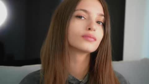 Snapshot of sonyaericsson chatting on 09/15/25, 08:47 Eva 3 online show from 09/15/25, 08:47