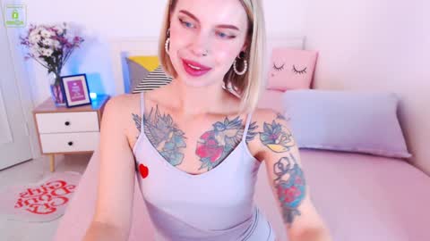 Sonya Lime online show from 02/08/25, 07:37