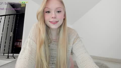 Snapshot of sonyaplush chatting on 02/04/25, 05:23 Sonya  Instagram   Twitter sonyaplushgirl  OnlyFans sonyaplush online show from 02/04/25, 05:23