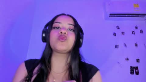 Sofia online show from 03/27/26, 01:00