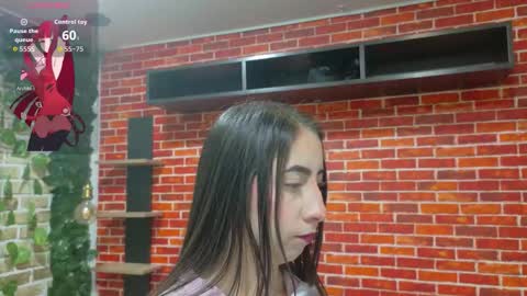 Sophi Thaylorr online show from 09/12/25, 12:27