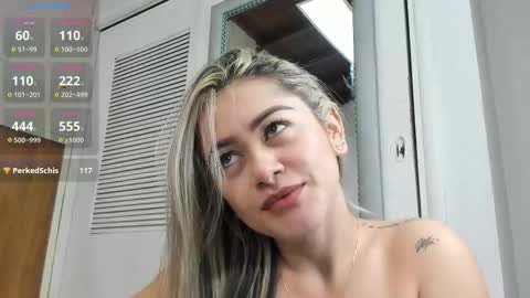 Sophia online show from 12/05/25, 12:03