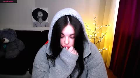 sophia__olsen online show from 02/26/25, 11:09