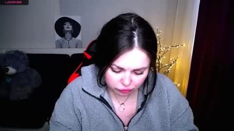 sophia__olsen online show from 02/27/25, 06:40