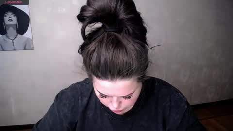 sophia__olsen online show from 09/23/25, 05:43