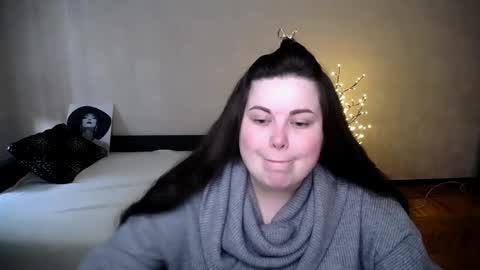 sophia__olsen online show from 04/02/26, 05:27