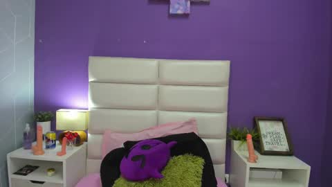 Sophia online show from 03/06/25, 01:16