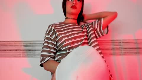 Snapshot of sophia_cambpell chatting on 02/07/25, 01:11 Sophia online show from 02/07/25, 01:11