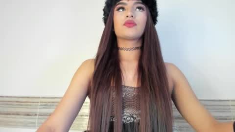 Snapshot of sophia_cambpell chatting on 09/14/25, 09:36 Sophia online show from 09/14/25, 09:36