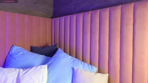 Sophia online show from 01/05/25, 01:24