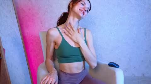 Sophia online show from 03/10/25, 07:32