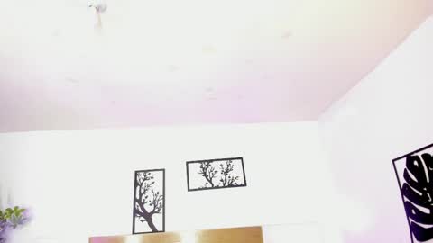 sophia_duarte_ online show from 04/23/26, 11:31