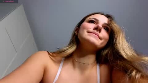 Sophia online show from 01/12/26, 10:42