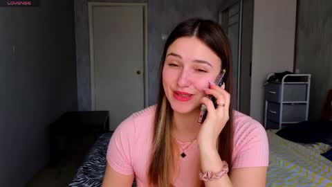 Sophia online show from 04/30/26, 06:42