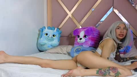 Snapshot of sophia_grand chatting on 06/02/26, 07:10 Sophia Grand online show from 06/02/26, 07:10