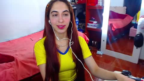 sophia_greey online show from 07/04/26, 09:32