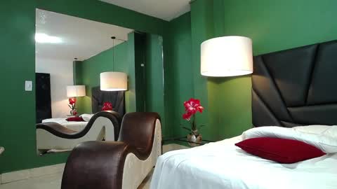 Sofia online show from 01/16/25, 11:58