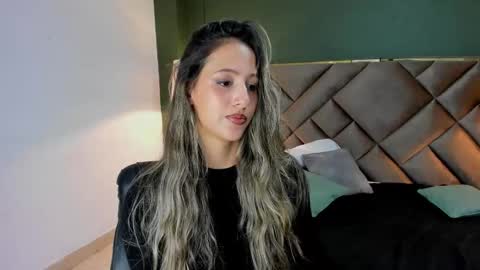 Sofia online show from 01/31/26, 07:23