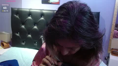     SOPHIA      online show from 12/20/24, 02:30