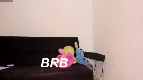 Snapshot of sophia_walkett chatting on 12/12/24, 06:31 Michelle online show from 12/12/24, 06:31