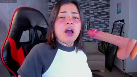 Sophia online show from 04/29/26, 05:30