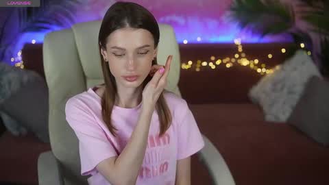 Sophia online show from 05/20/26, 04:24