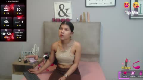 Sophia Bedford online show from 04/18/26, 01:48