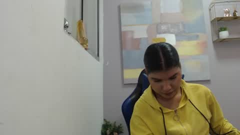 Snapshot of sophiabedford chatting on 07/18/26, 02:32 Sophia Bedford online show from 07/18/26, 02:32