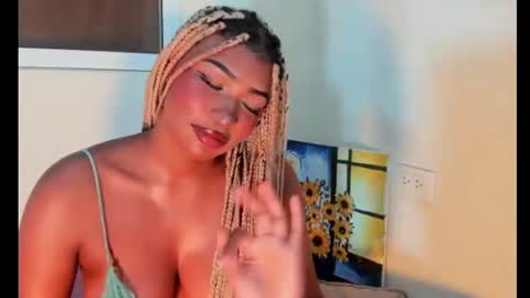 Sophie online show from 06/11/26, 12:32