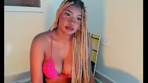 Sophie online show from 06/15/26, 08:44