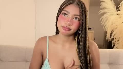 Snapshot of sophiabloss1 chatting on 02/06/26, 05:12 Sophia online show from 02/06/26, 05:12