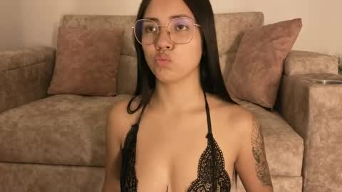 sophiacolemann online show from 04/16/26, 12:44