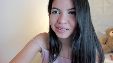 Sophia Howland online show from 04/16/26, 09:50