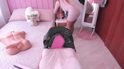    online show from 02/15/25, 01:27