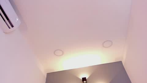 Sofi online show from 01/31/25, 06:14