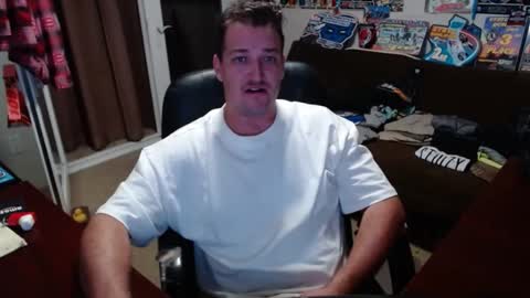 Snapshot of sophiaroze chatting on 12/25/24, 09:56 sophiaroze online show from 12/25/24, 09:56