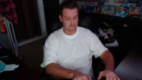 Snapshot of sophiaroze chatting on 12/26/24, 09:33 sophiaroze online show from 12/26/24, 09:33