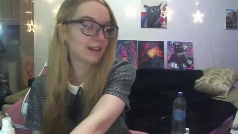 Snapshot of sophiasonata chatting on 11/12/25, 06:41 SophiaSonata online show from 11/12/25, 06:41