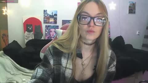 SophiaSonata online show from 02/12/26, 10:16