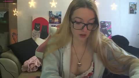 SophiaSonata online show from 02/19/26, 09:05