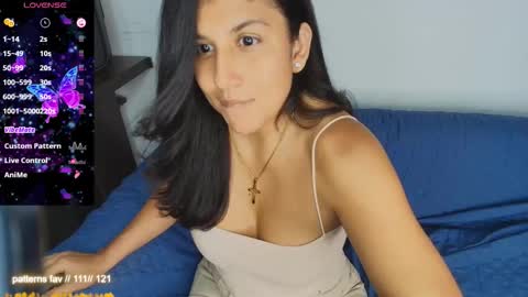 Snapshot of sophie__walker chatting on 03/05/26, 06:59 Sophia online show from 03/05/26, 06:59