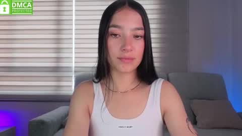 Snapshot of sophie_bbs chatting on 11/20/25, 03:34 Sophie online show from 11/20/25, 03:34